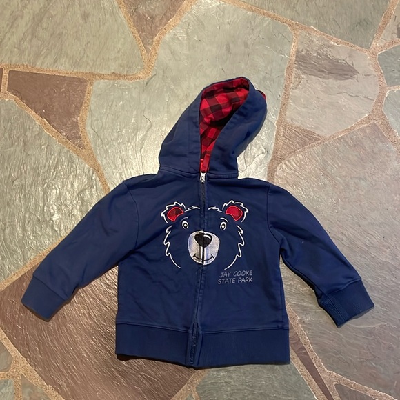 Cute Bear Sweatshirt - Picture 1 of 5